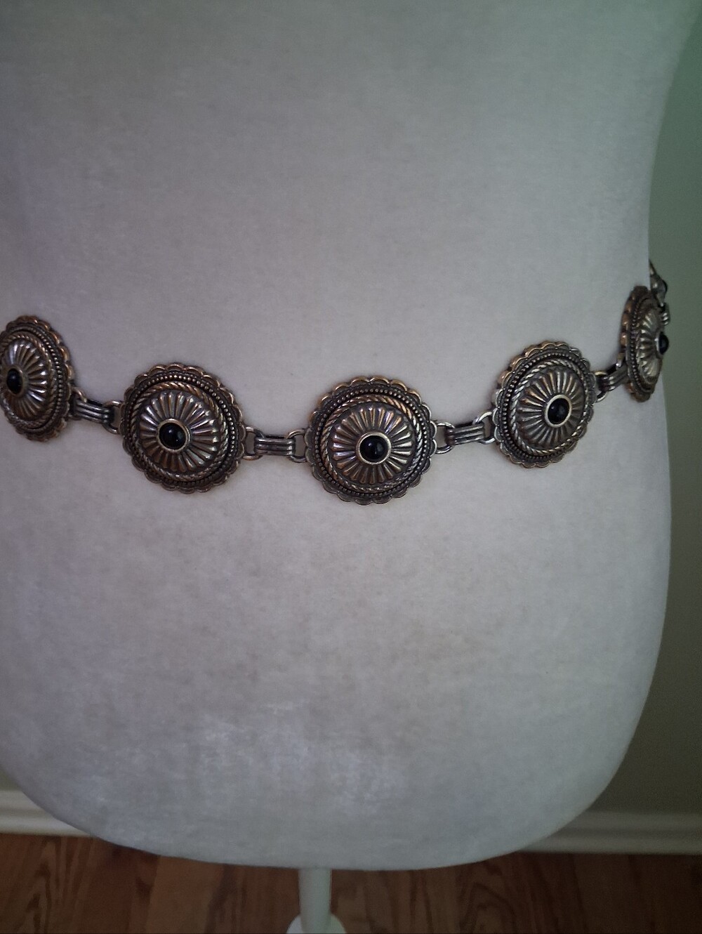 Tony Lama Vintage 1996 Western-Inspired Leather Belt with Silver Conchos - Picture 3 of 9